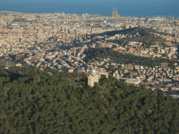 Vista aérea de Barcelona desde la torre de telecomunicaciones de Collserola